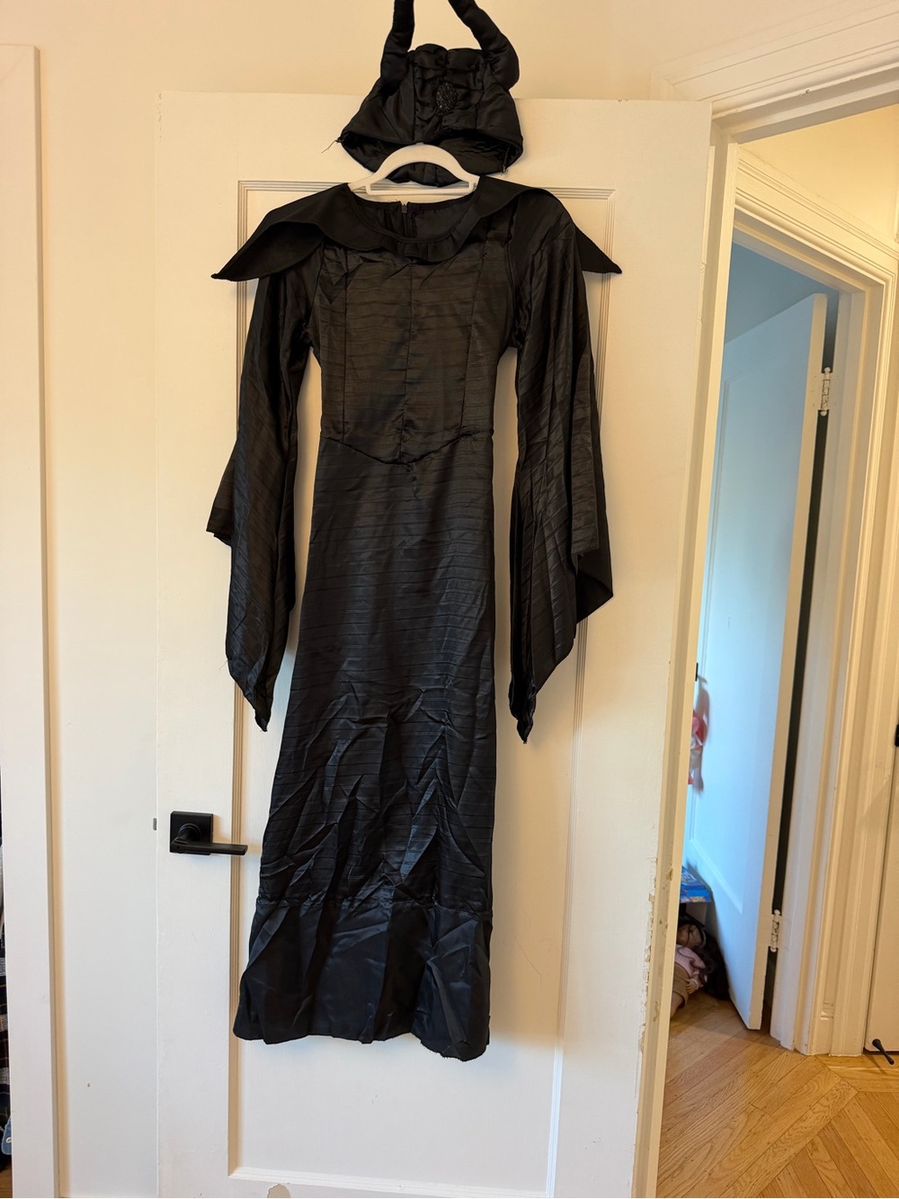 Maleficent black dress (Halloween costume) adult size S